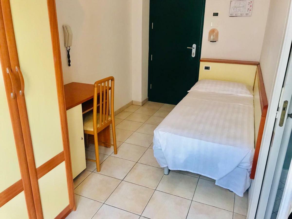 Hotel Adria 3*