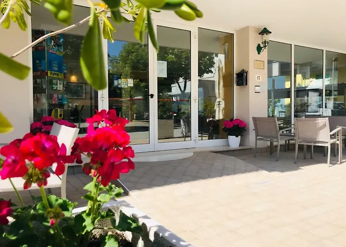 阿德里亚海滩酒店