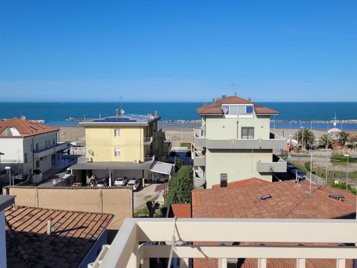 阿德里亚海滩3*Rimini